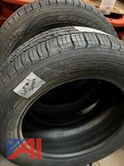 (2) 235/55R17 Tires